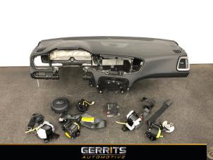 Gebruikte Airbag Set + Module Kia Ceed Sportswagon (CDF) 1.0i T-GDi 12V Prijs € 1.750,00 Margeregeling aangeboden door Gerrits Automotive