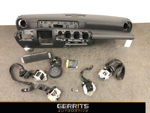 Gebruikte Module + Airbag Set Mercedes A (177.0) 1.3 A-160 Turbo 16V Prijs € 2.249,99 Margeregeling aangeboden door Gerrits Automotive