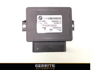 Gebruikte Handrem Module BMW 5 serie (F10) 520i 16V Prijs € 82,48 Margeregeling aangeboden door Gerrits Automotive BV