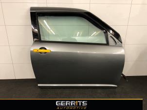 Gebruikte Portier 2Deurs rechts Suzuki Swift (ZA/ZC/ZD1/2/3/9) 1.3 VVT 16V Prijs € 109,98 Margeregeling aangeboden door Gerrits Automotive BV