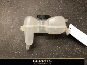 Gebruikte Koelwater Reservoir Volvo XC60 II (UZ) 2.0 T8 16V Recharge, Twin Engine AWD Prijs € 27,48 Margeregeling aangeboden door Gerrits Automotive BV