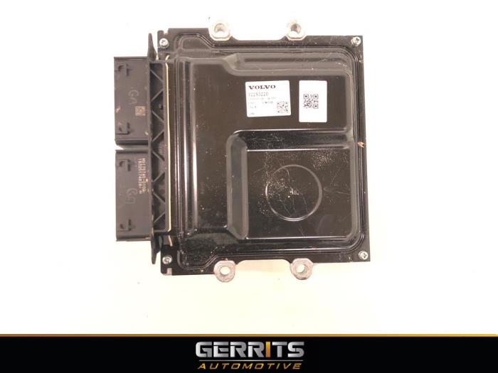 Gebruikte Computer Motormanagement Volvo XC60 II (UZ) 2.0 T8 16V Recharge, Twin Engine AWD Prijs € 399,99 Margeregeling aangeboden door Gerrits Automotive BV