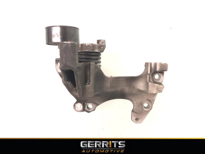 Gebruikte Spanner multiriem Renault Captur I (2R) 0.9 Energy TCE 12V Prijs € 32,98 Margeregeling aangeboden door Gerrits Automotive BV