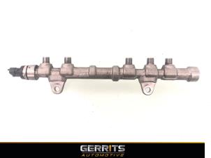 Gebruikte Injector brug Fiat Doblo Cargo (263) 1.3 D Multijet Prijs € 42,34 Inclusief btw aangeboden door Gerrits Automotive BV