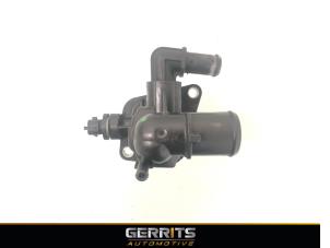 Gebruikte Thermostaathuis Fiat Doblo Cargo (263) 1.3 D Multijet Prijs € 26,60 Inclusief btw aangeboden door Gerrits Automotive BV