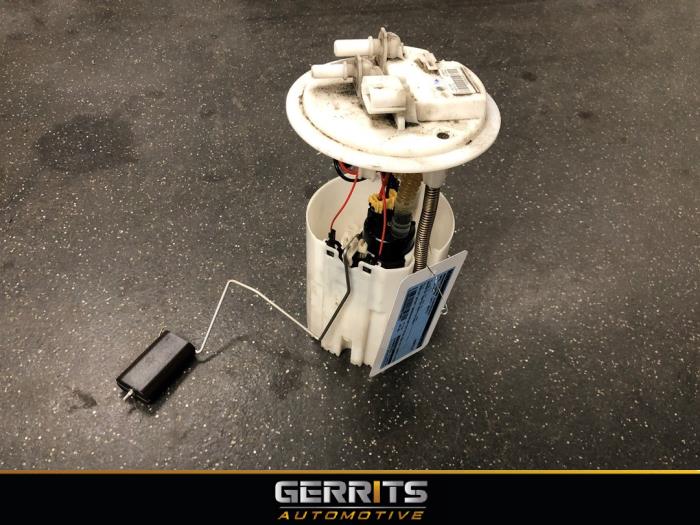Gebruikte Tank element Pomp Opel Vivaro 1.6 CDTI 115 Prijs € 79,84 Inclusief btw aangeboden door Gerrits Automotive BV