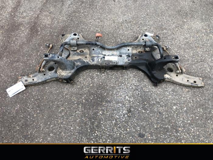 Subframe van een Hyundai i30 (GDHB5) 1.6 CRDi 16V VGT 2015