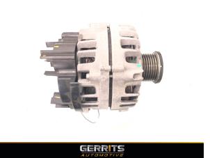 Gebruikte Dynamo Renault Clio V (RJAB) 1.0 TCe 100 12V Prijs € 109,98 Margeregeling aangeboden door Gerrits Automotive BV