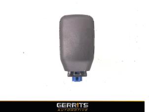 Gebruikte Sensor regen Mazda CX-3 (DJ/DK) 2.0 SkyActiv-G 120 AWD Prijs € 109,98 Margeregeling aangeboden door Gerrits Automotive BV