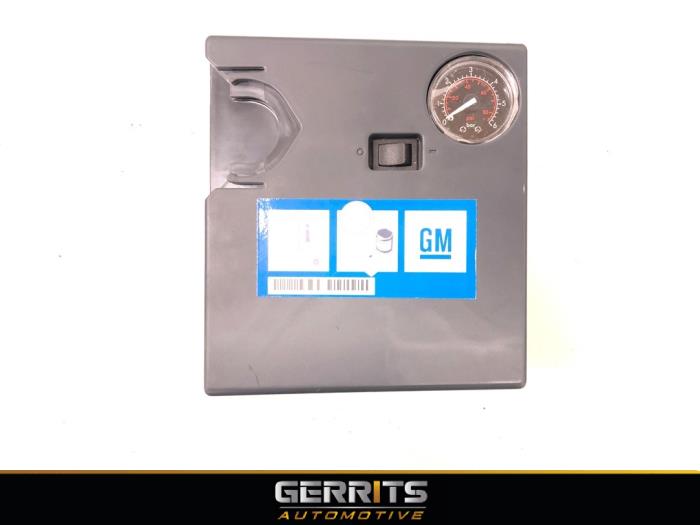 Gebruikte Compressor Chevrolet Spark 1.2 16V Prijs € 27,48 Margeregeling aangeboden door Gerrits Automotive BV