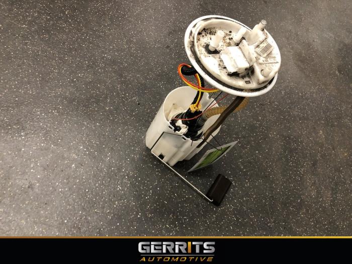 Gebruikte Tank element Pomp Opel Combo 1.3 CDTI 16V Prijs € 46,56 Inclusief btw aangeboden door Gerrits Automotive BV