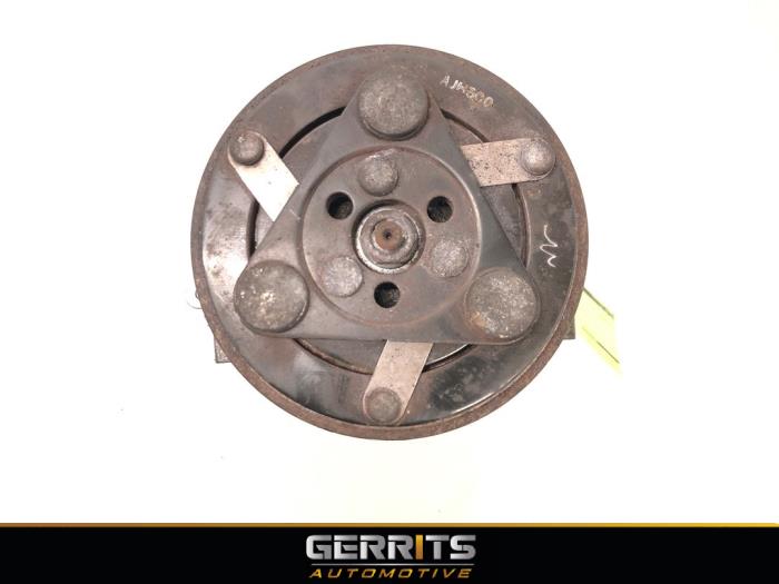 Aircopomp van een Opel Combo 1.3 CDTI 16V 2017