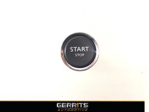 Gebruikte Start/Stop schakelaar Citroen C3 (SX/SW) 1.0 Vti 12V PureTech Prijs € 21,98 Margeregeling aangeboden door Gerrits Automotive