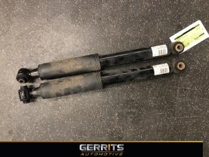 Gebruikte Schokdemper set Citroen C3 (SX/SW) 1.0 Vti 12V PureTech Prijs € 43,98 Margeregeling aangeboden door Gerrits Automotive BV