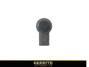 Gebruikte Sensor PDC Toyota Auris Touring Sports (E18) 1.8 16V Hybrid Prijs € 32,98 Margeregeling aangeboden door Gerrits Automotive BV