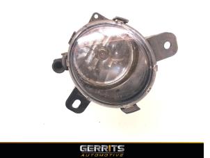 Gebruikte Mistlamp links-voor Opel Meriva 1.4 Turbo 16V Ecotec Prijs € 21,98 Margeregeling aangeboden door Gerrits Automotive BV