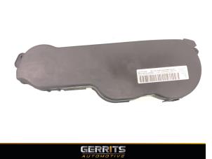 Gebruikte Distributiedeksel Audi A5 (8T3) 2.7 TDI V6 24V Prijs € 32,98 Margeregeling aangeboden door Gerrits Automotive BV