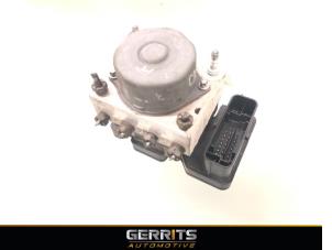 Gebruikte ABS Pomp Renault Kangoo Express (FW) 1.5 dCi 90 FAP Prijs € 166,35 Inclusief btw aangeboden door Gerrits Automotive BV