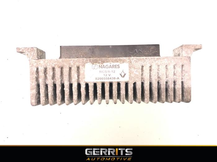 Computer Koeling van een Renault Kangoo Express (FW) 1.5 dCi 90 FAP 2013