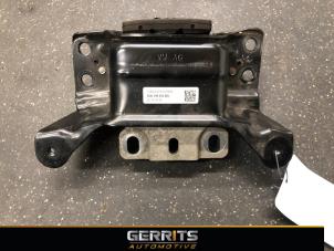 Gebruikte Versnellingsbak Steun Audi A3 Sportback (8VA/8VF) 1.5 TFSI 16V Prijs € 27,48 Margeregeling aangeboden door Gerrits Automotive BV