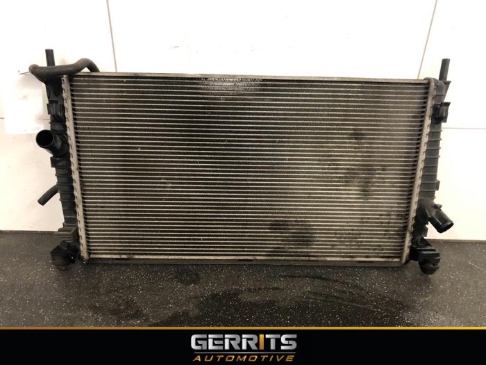 Gebruikte Radiateur Volvo V50 (MW) 1.8 16V Prijs € 27,48 Margeregeling aangeboden door Gerrits Automotive BV