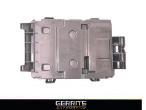 Gebruikte Diversen Renault Clio V (RJAB) 1.6 E-Tech 140 16V Prijs € 54,98 Margeregeling aangeboden door Gerrits Automotive BV