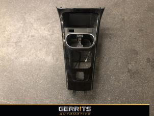 Gebruikte Middenconsoles Mercedes A (177.0) 2.0 A-250 Turbo 16V Prijs € 164,98 Margeregeling aangeboden door Gerrits Automotive BV