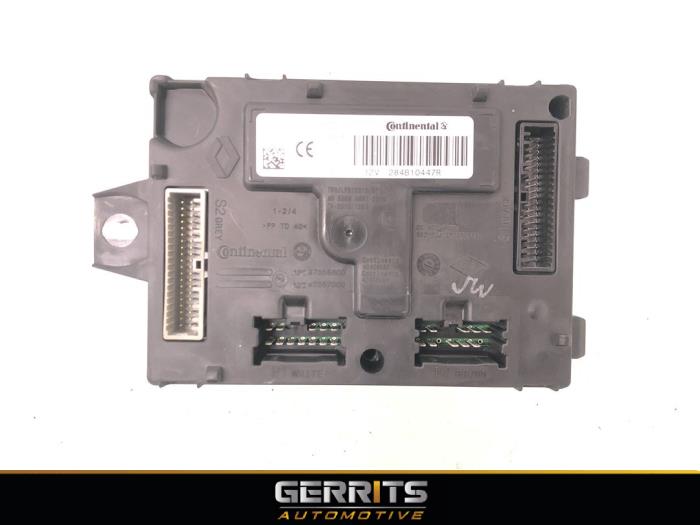 Gebruikte Computer Body Control Dacia Logan MCV II/III/Sandero Wagon 0.9 TCE 12V Prijs € 59,99 Margeregeling aangeboden door Gerrits Automotive BV