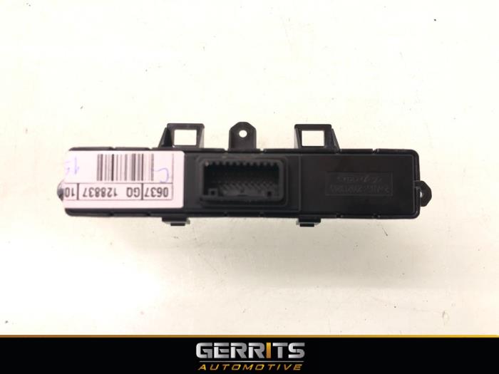 Start/Stop schakelaar van een Hyundai i10 1.0 12V 2022