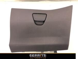 Gebruikte Handschoenenkastje Ford Fiesta 6 (JA8) 1.0 EcoBoost 12V 100 Prijs € 21,98 Margeregeling aangeboden door Gerrits Automotive BV
