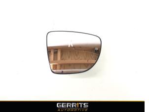 Gebruikte Spiegelglas rechts Renault Captur (2R) 0.9 Energy TCE 12V Prijs € 16,48 Margeregeling aangeboden door Gerrits Automotive