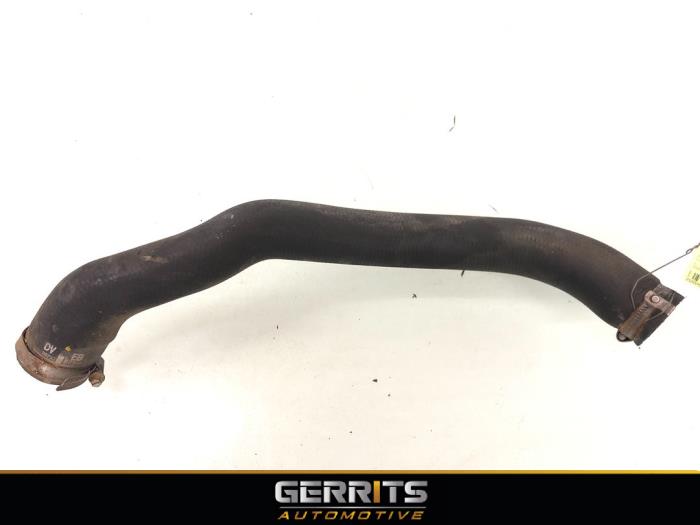 Gebruikte Intercooler Slang Citroen C4 Picasso (3D/3E) 1.6 e-HDi 115 Prijs € 32,98 Margeregeling aangeboden door Gerrits Automotive BV
