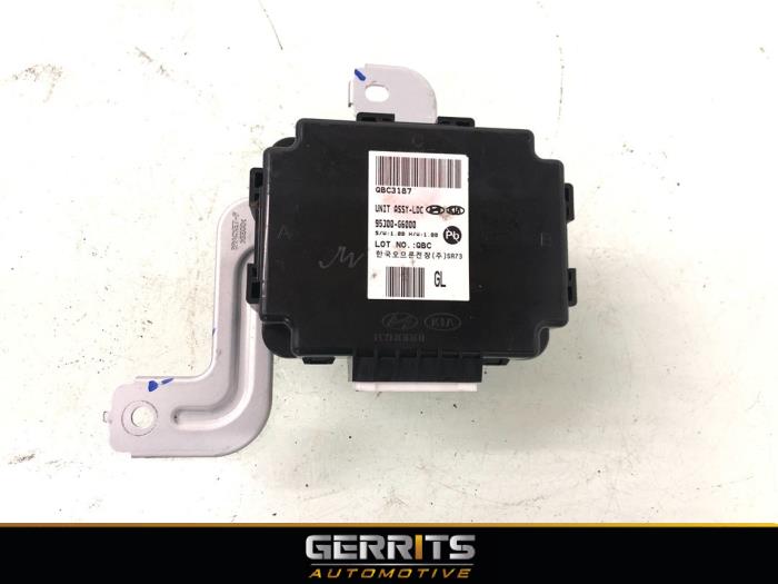 Gebruikte Bodycontrol Module Kia Picanto (JA) 1.0 DPi 12V Prijs € 49,99 Margeregeling aangeboden door Gerrits Automotive BV