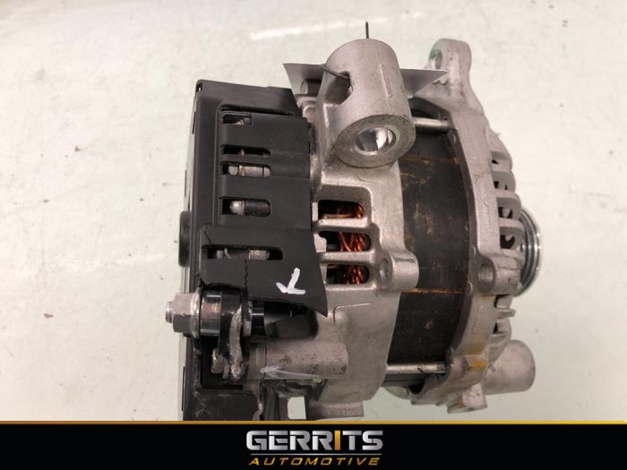 Dynamo van een Subaru Forester (SJ) 2.0 16V X 2021