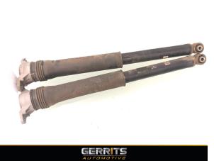 Gebruikte Schokbreker set Mazda 3 Sport (BP) 2.0 SkyActiv-G 122 Mild Hybrid 16V Prijs € 76,98 Margeregeling aangeboden door Gerrits Automotive BV