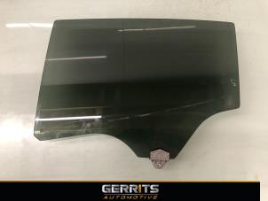 Gebruikte Portierruit 4Deurs links-achter Mazda 3 Sport (BP) 2.0 SkyActiv-G 122 Mild Hybrid 16V Prijs € 54,98 Margeregeling aangeboden door Gerrits Automotive BV