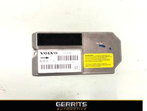 Gebruikte Sensor Airbag Volvo S60 I (RS/HV) 2.4 D5 20V Prijs € 43,94 Margeregeling aangeboden door Gerrits Automotive BV