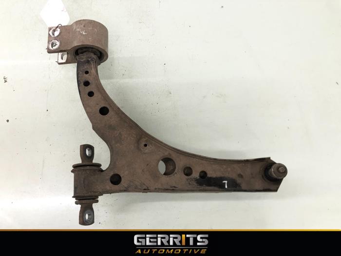Draagarm links-voor Opel Astra