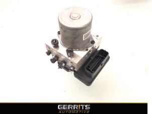 Gebruikte ABS Pomp Kia Ceed Sportswagon (CDF) 1.0i T-GDi 12V Prijs € 299,99 Margeregeling aangeboden door Gerrits Automotive BV