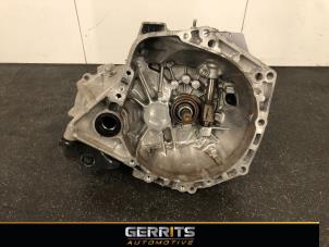 Gebruikte Versnellingsbak Peugeot 108 1.0 12V Prijs € 273,90 Margeregeling aangeboden door Gerrits Automotive BV