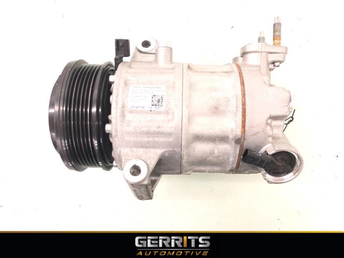 Gebruikte Aircopomp Ford Focus 4 1.0 Ti-VCT EcoBoost 12V 100 Prijs € 149,99 Margeregeling aangeboden door Gerrits Automotive BV