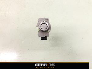 Gebruikte PDC Sensor Mazda 3 Sport (BP) 2.0 SkyActiv-G 122 Mild Hybrid 16V Prijs € 54,98 Margeregeling aangeboden door Gerrits Automotive