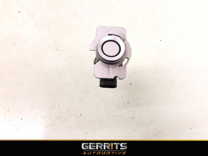 PDC Sensor van een Mazda 3 Sport (BP) 2.0 SkyActiv-G 122 Mild Hybrid 16V 2019