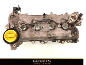 Gebruikte Kleppendeksel Renault Captur (2R) 1.2 TCE 16V EDC Prijs € 64,90 Margeregeling aangeboden door Gerrits Automotive BV