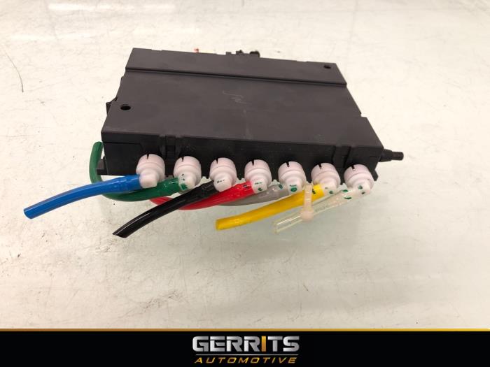 Gebruikte Computer stoel Mercedes S (W221) 3.5 S-400 24V BlueHybrid Prijs € 299,99 Margeregeling aangeboden door Gerrits Automotive BV