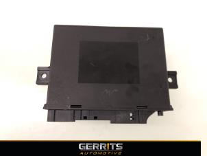 Gebruikte Keyless vehicle module Mercedes S (W221) 3.5 S-400 24V BlueHybrid Prijs € 137,48 Margeregeling aangeboden door Gerrits Automotive BV