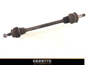 Gebruikte Aandrijfas rechts-achter Mercedes S (W221) 3.5 S-400 24V BlueHybrid Prijs € 137,48 Margeregeling aangeboden door Gerrits Automotive BV