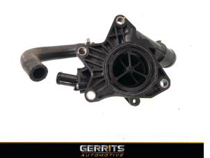 Gebruikte Thermostaathuis Kia Ceed Sportswagon (CDF) 1.0i T-GDi 12V Prijs € 149,99 Margeregeling aangeboden door Gerrits Automotive BV