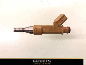 Gebruikte Injector (benzine injectie) Toyota Auris (E18) 1.8 16V Hybrid Prijs € 34,99 Margeregeling aangeboden door Gerrits Automotive