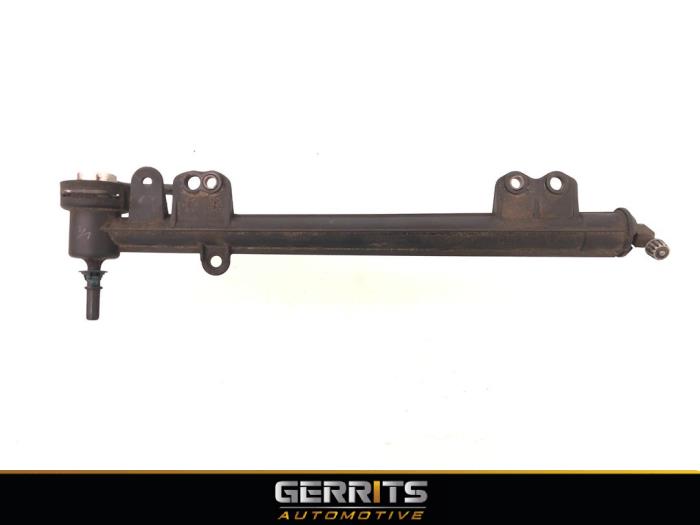 Gebruikte Injector brug Volvo V40 (VW) 2.0 16V T4 Prijs € 38,48 Margeregeling aangeboden door Gerrits Automotive BV
